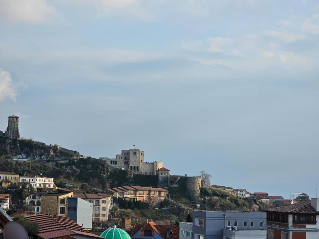 Vila Hk Krujë Exteriér fotografie
